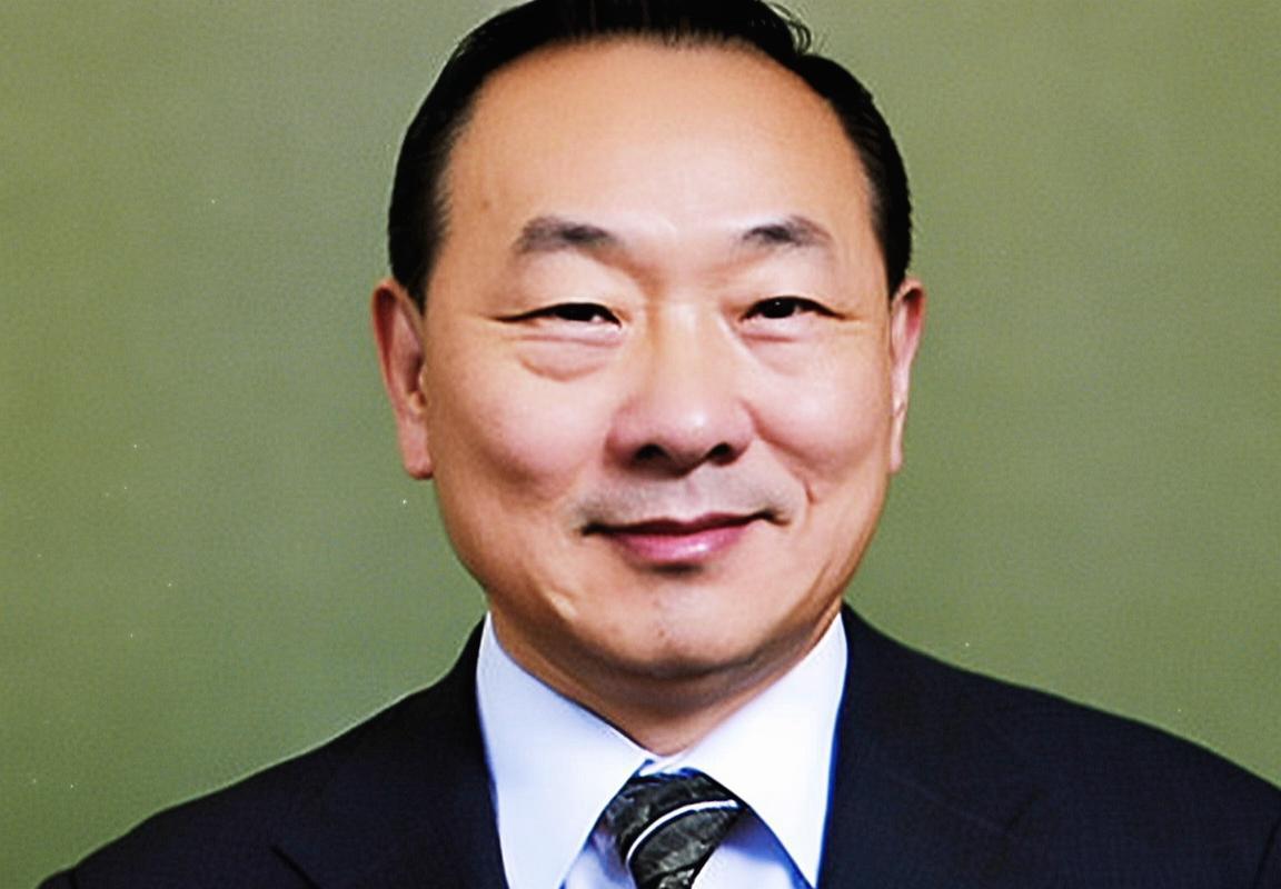 中信集团高层徐佐被捕事件：挑战与影响